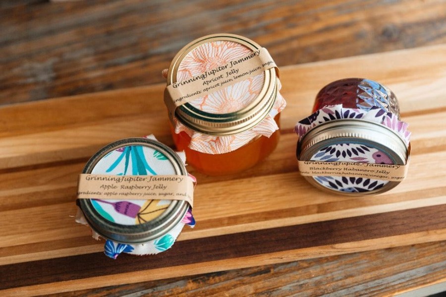 Pantry Grinning Jupiter | Grinning Jupiter Jammery Jellies